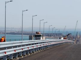 Правительство перенесло завершение работ по безопасности Крымского моста
