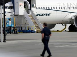 Boeing приостановила поставки 737 MAX после авиакатастрофы в Эфиопии